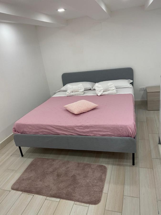 נאפולי Casa Vacanza Rosa מראה חיצוני תמונה